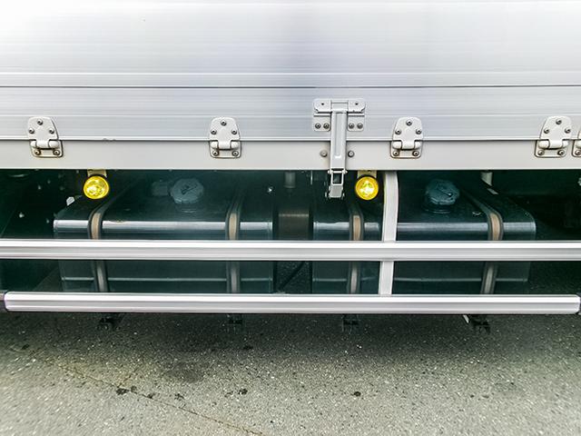 image17